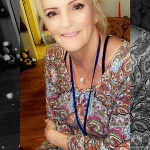 Meet your Posher, Debbie